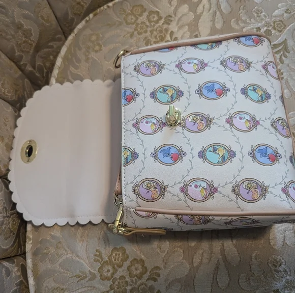 Disney Princess Icons Crossbody Her Universe Bag - Picture 7 of 8